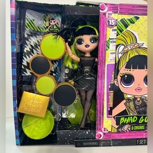 LOL Surprise OMG Music Remix Rock Bhad Gurl Fashion Doll 15 Surprises